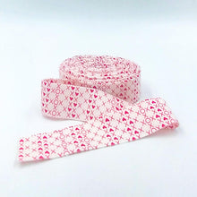 Load image into Gallery viewer, Quilt Binding I Love Us XOX Cream Red Single Fold 1 1/4" Binding