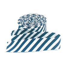 Load image into Gallery viewer, 1 1/4" Bias Quilt Binding 1/4" Stripe Navy Blue / White Single Fold Quilt Binding Candy Striped