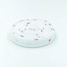 Load image into Gallery viewer, Double Fold Bias Tape 1/2'' To Grandmothers House Strawberries Cloud White Bias Binding