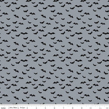 Load image into Gallery viewer, Quilt Binding Sophisticated Halloween Bats Fog Gray 1 1/4" Single Fold