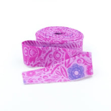 Load image into Gallery viewer, Quilt Binding 1 1/4" Single Fold Bias Love Always, AM Lace Sweet Pink Anna Maria