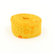 Load image into Gallery viewer, Quilt Binding 1 1/4" Single Fold Bias Love Always, AM Lace Mango Yellow Anna Maria