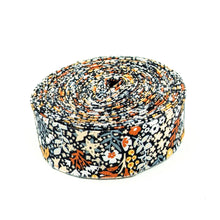 Load image into Gallery viewer, Quilt Binding The Old Garden Florentine Black 1 1/4" Single Fold Binding