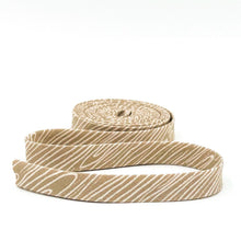 Load image into Gallery viewer, 1/2'' Double Fold Bias Tape Pine Grove Woodgrain Tan Bias Binding