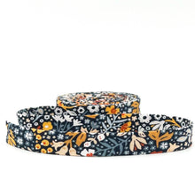 Load image into Gallery viewer, Double Fold Bias Tape 1/2'' Old Garden Florentine Black Bias Binding Floral