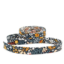 Load image into Gallery viewer, Double Fold Bias Tape 1/2'' Old Garden Florentine Black Bias Binding Floral