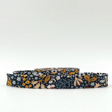 Load image into Gallery viewer, Double Fold Bias Tape 1/2'' Old Garden Florentine Black Bias Binding Floral
