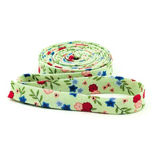 Load image into Gallery viewer, Double Fold 1/2'' Bias Tape Cloudburst Floral Green