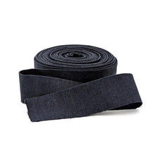 Load image into Gallery viewer, Quilt Binding Chambray Shot Cotton Inkwell Blue 1 1/4" Single Fold