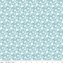 Load image into Gallery viewer, Serendipity 2 Flower Bed Powder Blue Half Yard