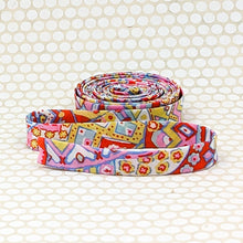Load image into Gallery viewer, Double Fold Bias Tape 1/2'' Liberty of London Tana Lawn Geometric Pink
