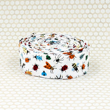 Load image into Gallery viewer, Quilt Binding Happy Haven Bug Life White 1 1/4'' Single Fold