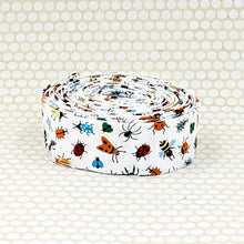 Load image into Gallery viewer, Quilt Binding Happy Haven Bug Life White 1 1/4'' Single Fold