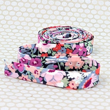 Load image into Gallery viewer, Double Fold 1/2'' Bias Tape Liberty of London Tana Lawn Thorpe Pink Binding