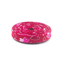 Load image into Gallery viewer, 1/2'' Bias Tape Gnomes In Love Hearts Red Tara Reed