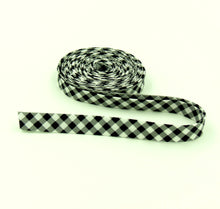 Load image into Gallery viewer, Bias Tape 1/8'' Gingham Black & White