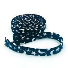 Load image into Gallery viewer, Double Fold Bias Tape 1/2&#39;&#39; Fright Delight Moon and Stars Black White Halloween Bias Binding
