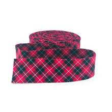 Load image into Gallery viewer, Quilt Binding Woodsman Plaid Red Black  1 1/4&quot; Single Fold Binding Christmas
