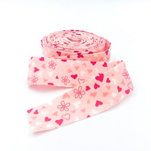 Load image into Gallery viewer, Quilt Binding I Love Us Blush Hearts and Daisies Single Fold 1 1/4&quot; Binding
