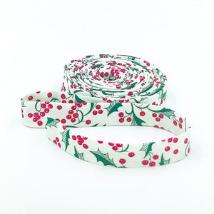 Double Fold Bias Tape 1/2'' Merry Little Christmas Holly Cream Bias Binding