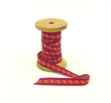 Load image into Gallery viewer, Jacquard Ribbon Trim 9/16'' Herrrera Red/Maize 1 YD
