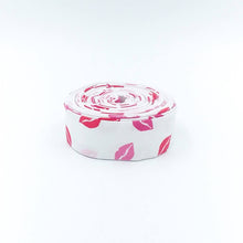 Load image into Gallery viewer, Quilt Binding Sending Love Kisses White My Mind's Eye

