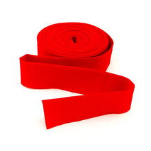 Load image into Gallery viewer, Quilt Binding Confetti Cotton Riley Red Single Fold 1 1/4" Binding
