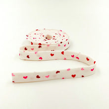 Load image into Gallery viewer, Double Fold Bias Tape 1/2'' Be Mine Hearts Ivory Bias Binding Moda
