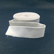 Load image into Gallery viewer, Quilt Binding Confetti Cotton Riley Vintage White Single Fold 1 1/4" Binding
