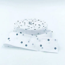 Load image into Gallery viewer, Quilt Binding Flour &amp; Flower White Black Single Fold 1 1/4" Binding
