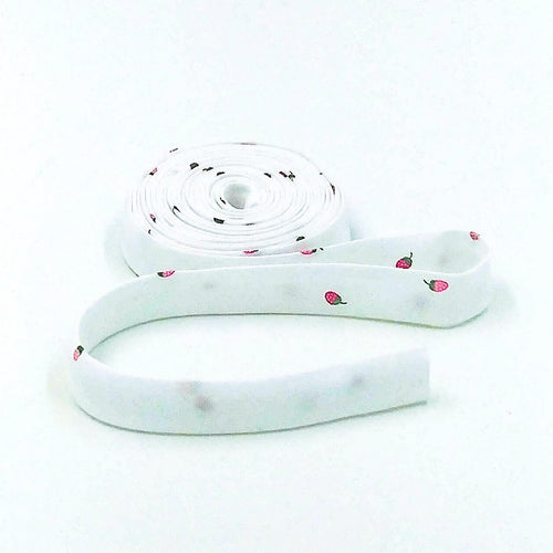 Double Fold Bias Tape 1/2'' To Grandmothers House Strawberries Cloud White Bias Binding