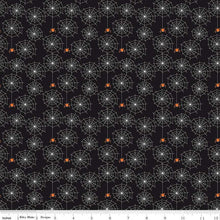 Load image into Gallery viewer, Quilt Binding Beggar's Night Spiderwebs Glow-In-The-Dark Black 1 1/4" Single Fold Binding Sandy Gervais
