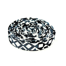 Load image into Gallery viewer, Double Fold 1/2'' Bias Tape Black and White Musical Vivo Monochrome Katie Pasquini Masopust Free Spirit Fabrics
