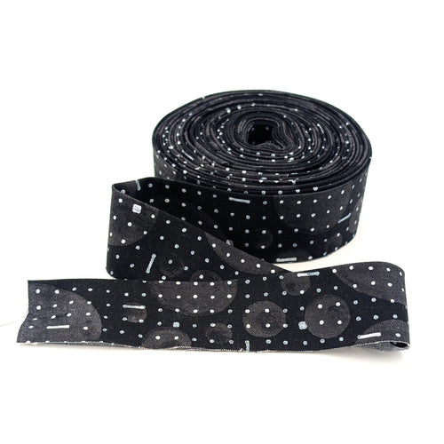 Quilt Binding 1 1/4" Single Fold Black and White Musical Poco Black Katie Pasquini Masopust
