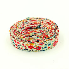 Load image into Gallery viewer, 1/2&#39;&#39; Double Fold Bias Tape Liberty of London Tana Lawn Phoebe (M) 3 Yards

