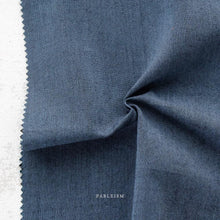 Load image into Gallery viewer, Double Fold Bias Tape 1/2&#39;&#39; Chambray Nocturne in Stardust Medium Blue Bias Binding
