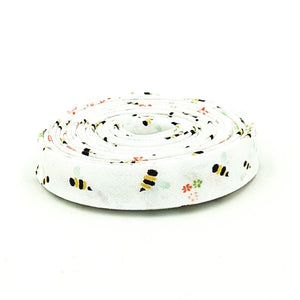 Double Fold 1/2'' Bias Tape Clover Farm Bumble Bees White Bias Binding