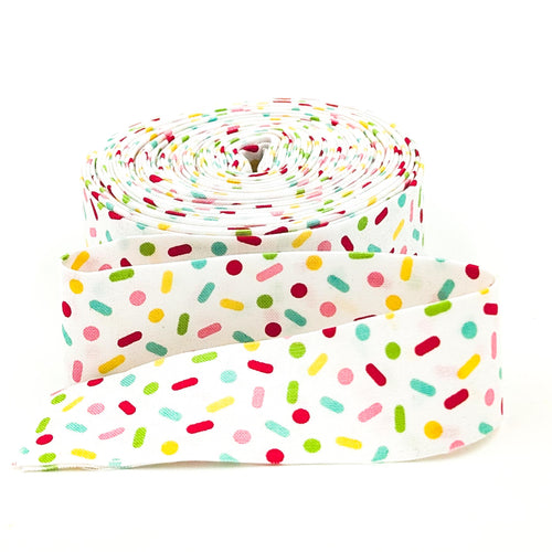 Quilt Binding Gingerbread Kisses Sprinkles White 1 1/4