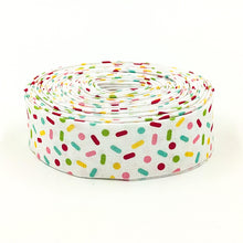 Load image into Gallery viewer, Quilt Binding Gingerbread Kisses Sprinkles White 1 1/4&quot; Wide Single Fold
