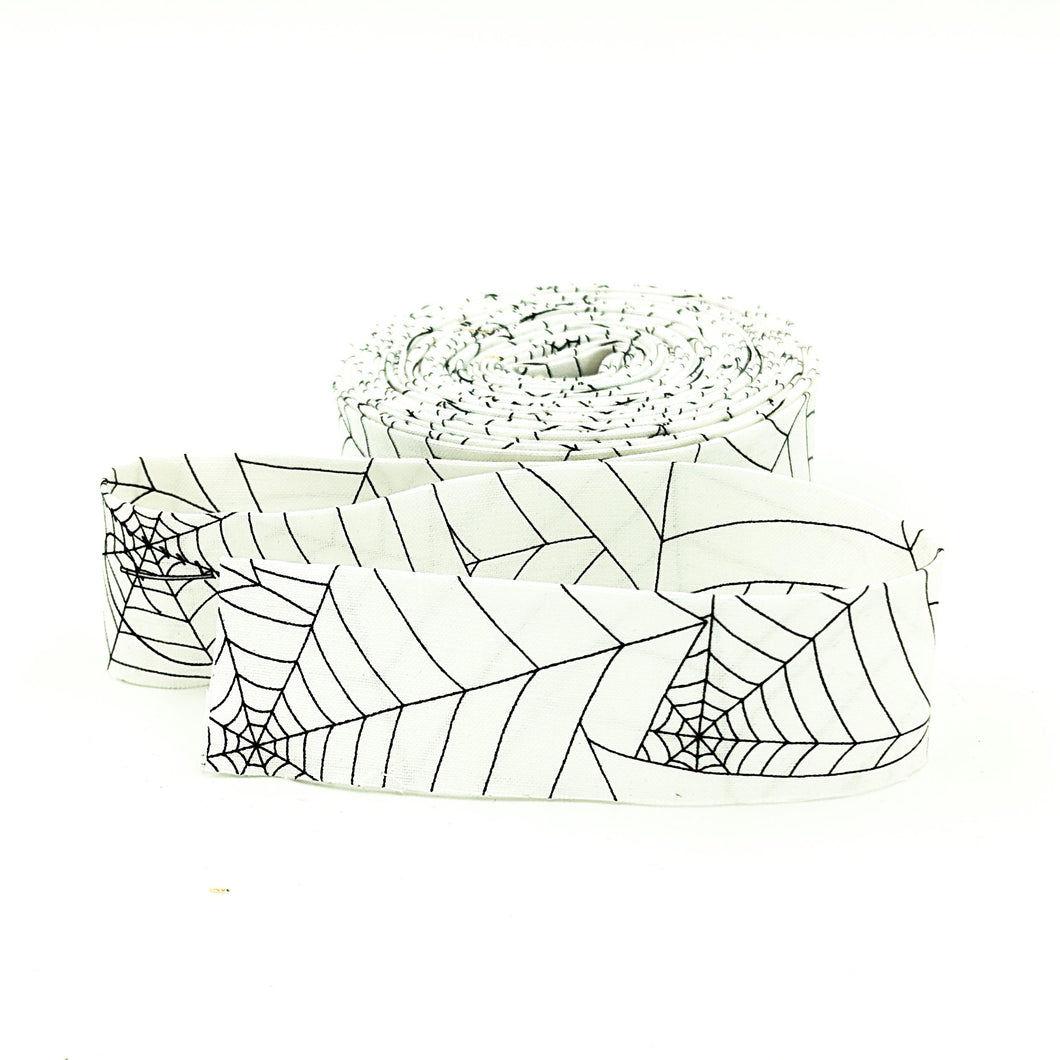 Quilt Binding Costume Maker's Act II Spiderwebs White Black 1 1/4