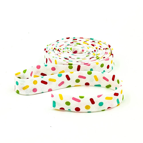 Double Fold Bias Tape 1/2'' Gingerbread Kisses Sprinkles White Doodlebug Design Inc.