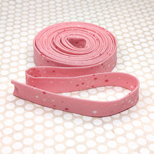Load image into Gallery viewer, Double Fold Bias Tape 1/2'' Essence Starlight Pink Binding
