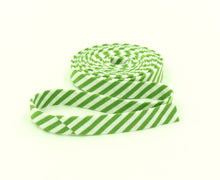 Load image into Gallery viewer, Bias Tape Stripes Clover Green &amp; White
