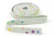 Load image into Gallery viewer, 1/2&#39;&#39; Bias Tape Tula Pink Fairy Dust Whisper Gray
