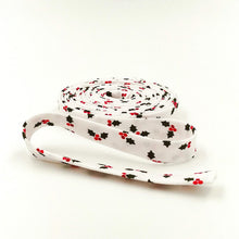 Load image into Gallery viewer, Double Fold Bias Tape 1/2&#39;&#39; Holly Holiday Holly White
